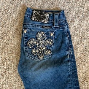 Buckle MissMe Mid-Rise Skinny jeans